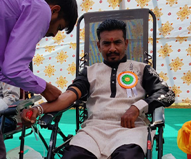 We rise by lifting others.