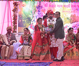 We rise by lifting others.