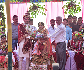 We rise by lifting others.