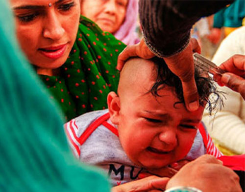 We rise by lifting others.